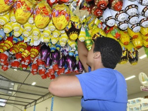 Ovos de Páscoa chegam 10% mais caros, o dobro da inflação