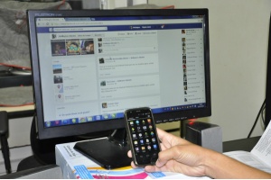 Mau uso do celular no trabalho pode causar demissão por justa causa